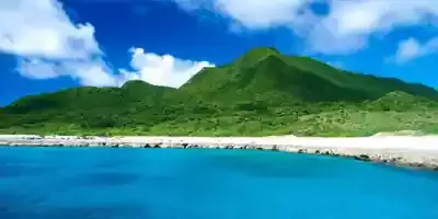 トカラ列島で最高の非日常を！7島を巡る魅惑の旅ガイド🏝️のメイン画像 (関連: ライフスタイル, イベント, 旅行, 秘境, 離島)