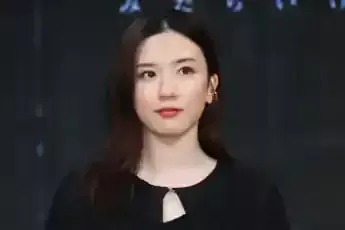 永野芽郁を巡る4つの謎：マネージャー退社と事務所の対応