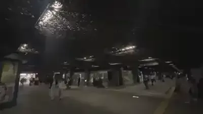 福岡・天神地下街の大規模停電と火災:150店舗が臨時休業、交通機関は通常運行