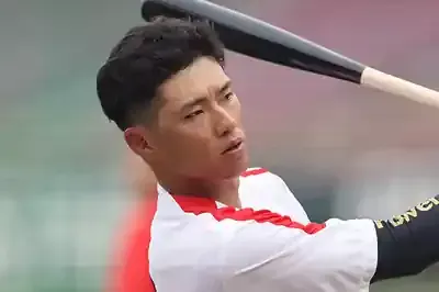中村奨成、私生活の闇と光？結婚指輪の衝撃真相を暴く！のメイン画像 (関連: スポーツ, 芸能, プロ野球, カープ, スキャンダル)