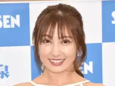 熊田曜子43歳！激動を乗り越え最強ママの秘密とは？💖のメイン画像 (関連: エンタメ, 芸能, 熊田曜子, グラビア, シングルマザー)