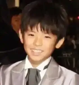 中山美穂の息子、20歳現在の真相！パリ名門大から母との再会までのメイン画像 (関連: 芸能, 中山美穂, 辻十斗, 辻仁成, 家族)
